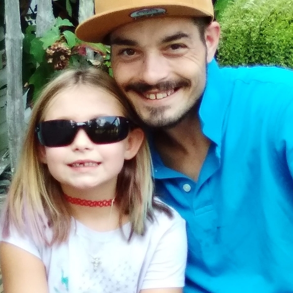 Meet your Posher, Joshua - Picture 1 of 1